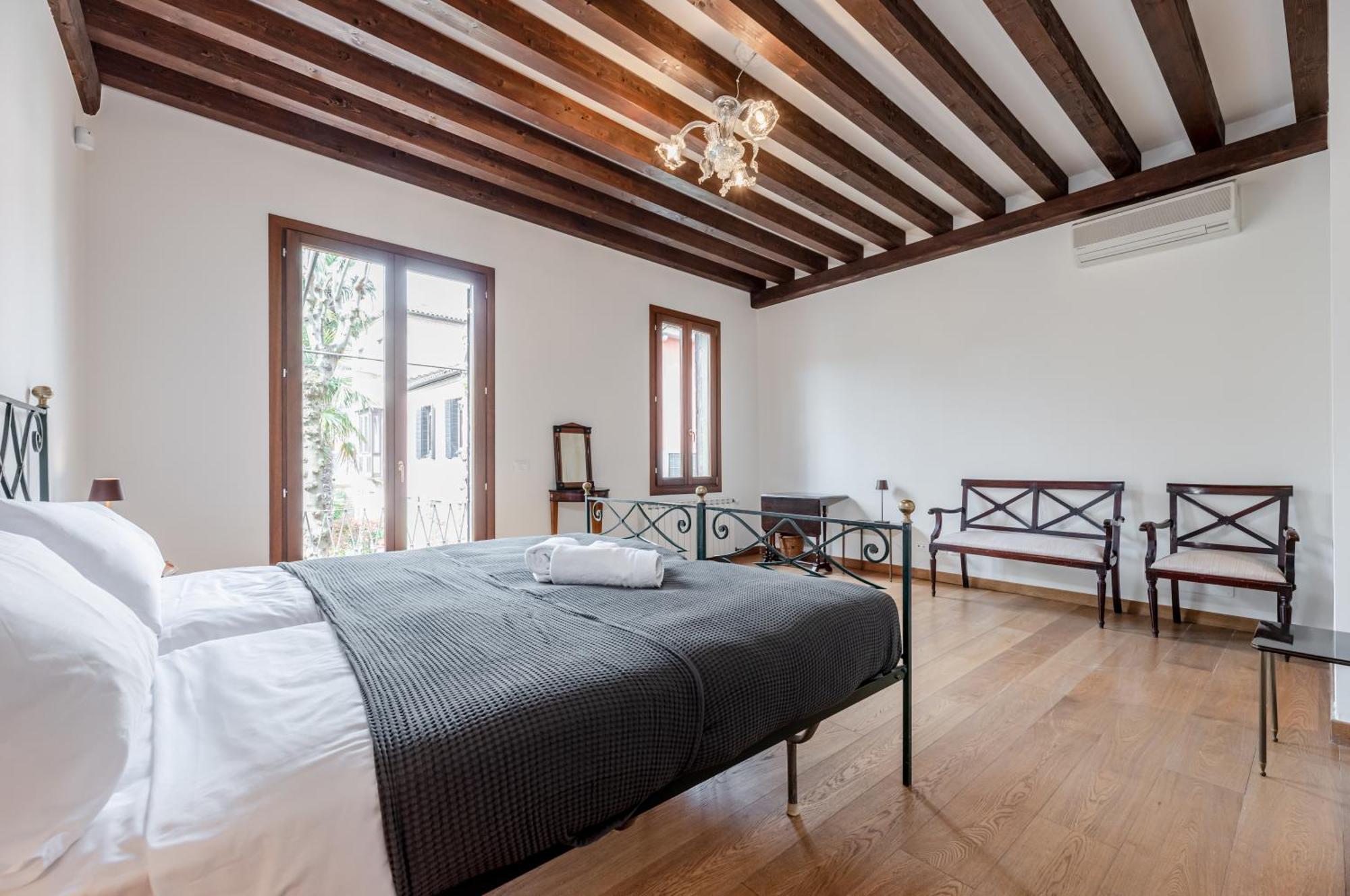 Apartamento Elegant 7 Minutes From Piazza San Marco! Venecia