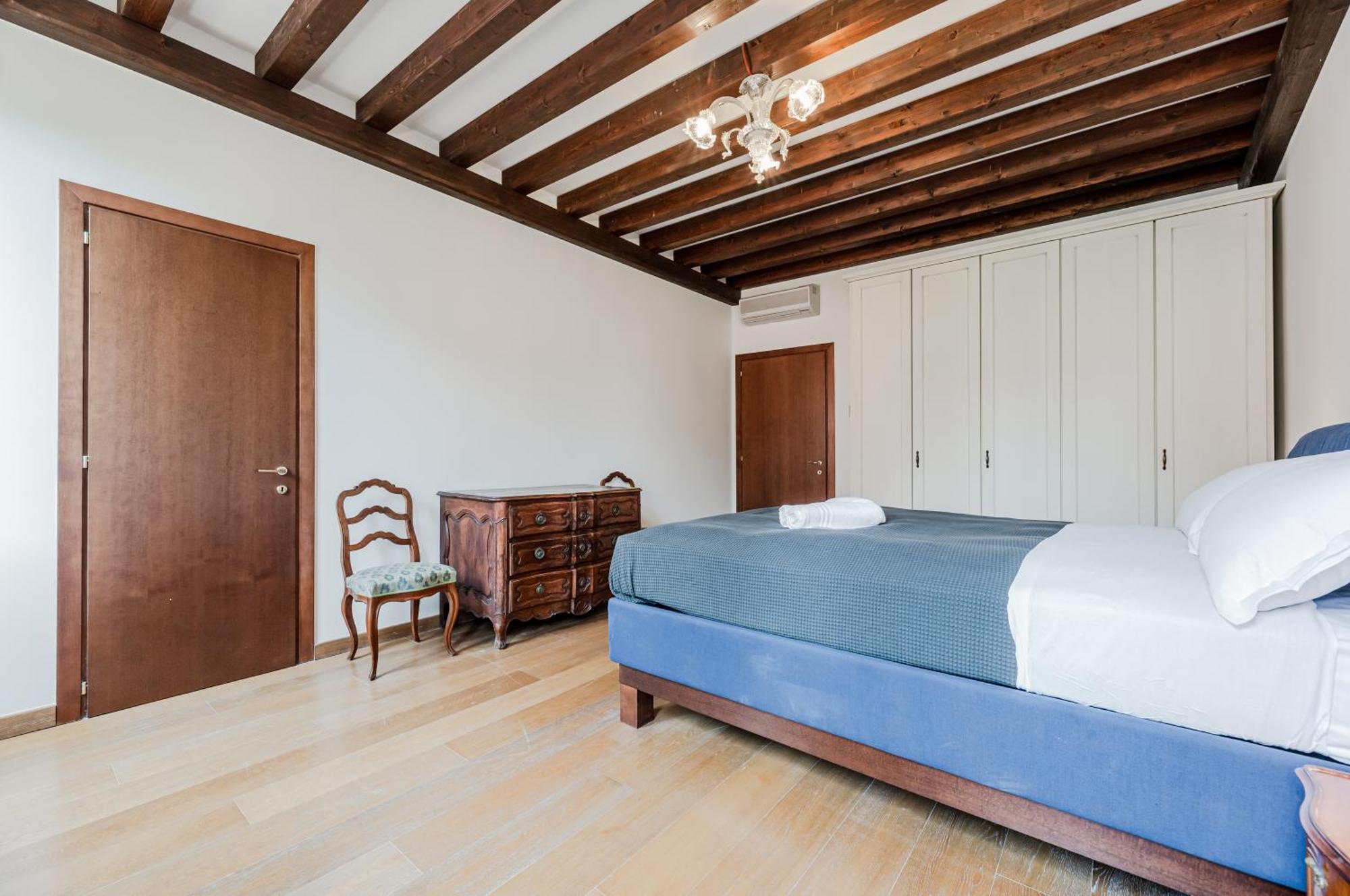 Elegant 7 Minutes From Piazza San Marco! Apartamento